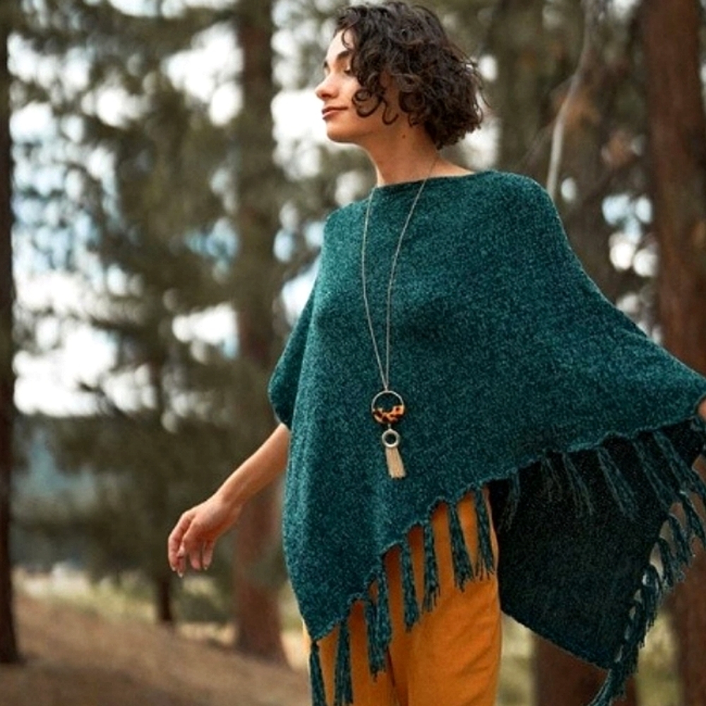 Chenille Knit Tassel Fringe Trim Poncho